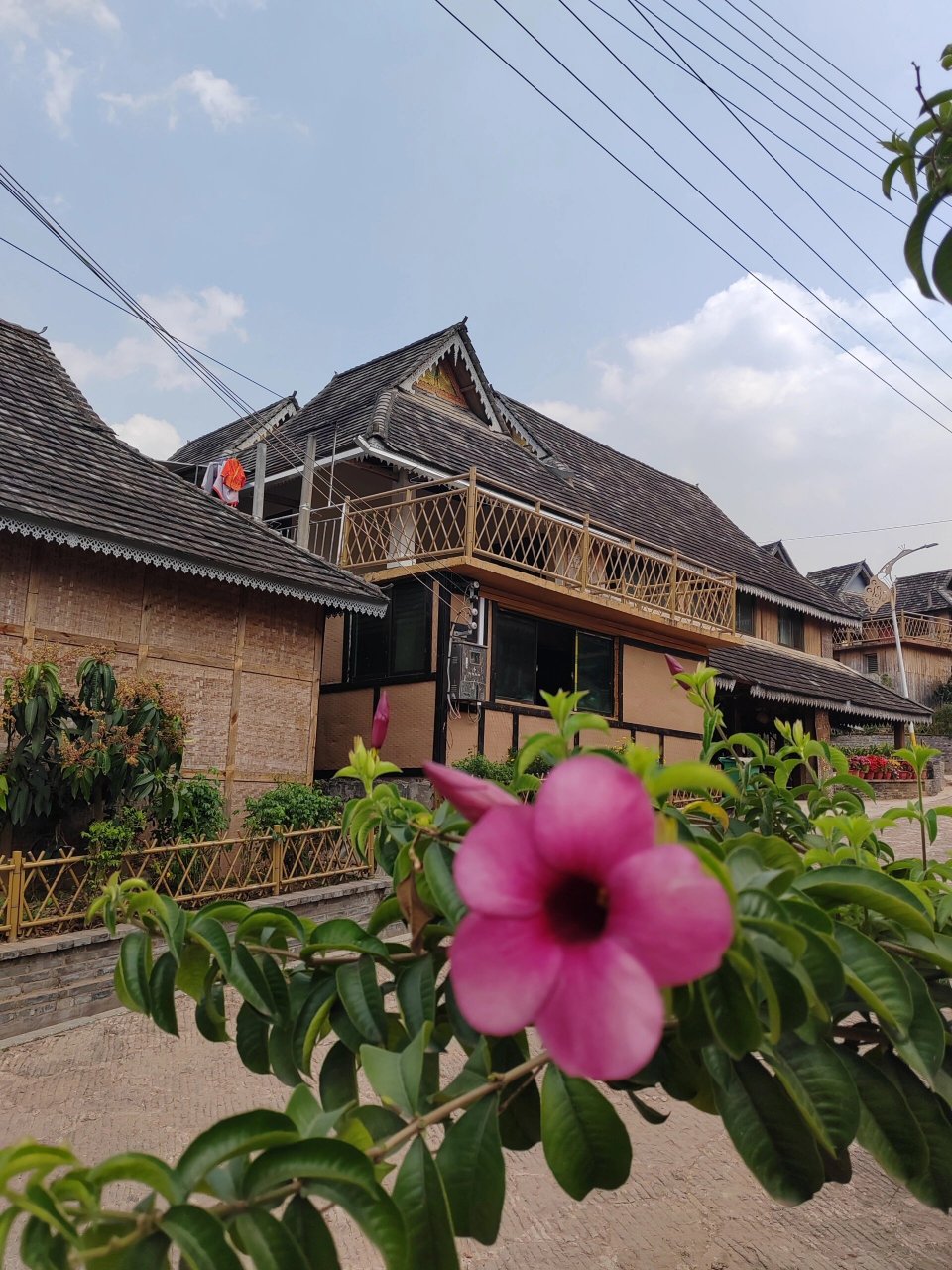 普洱市江城县整董镇,美丽的傣族小镇.