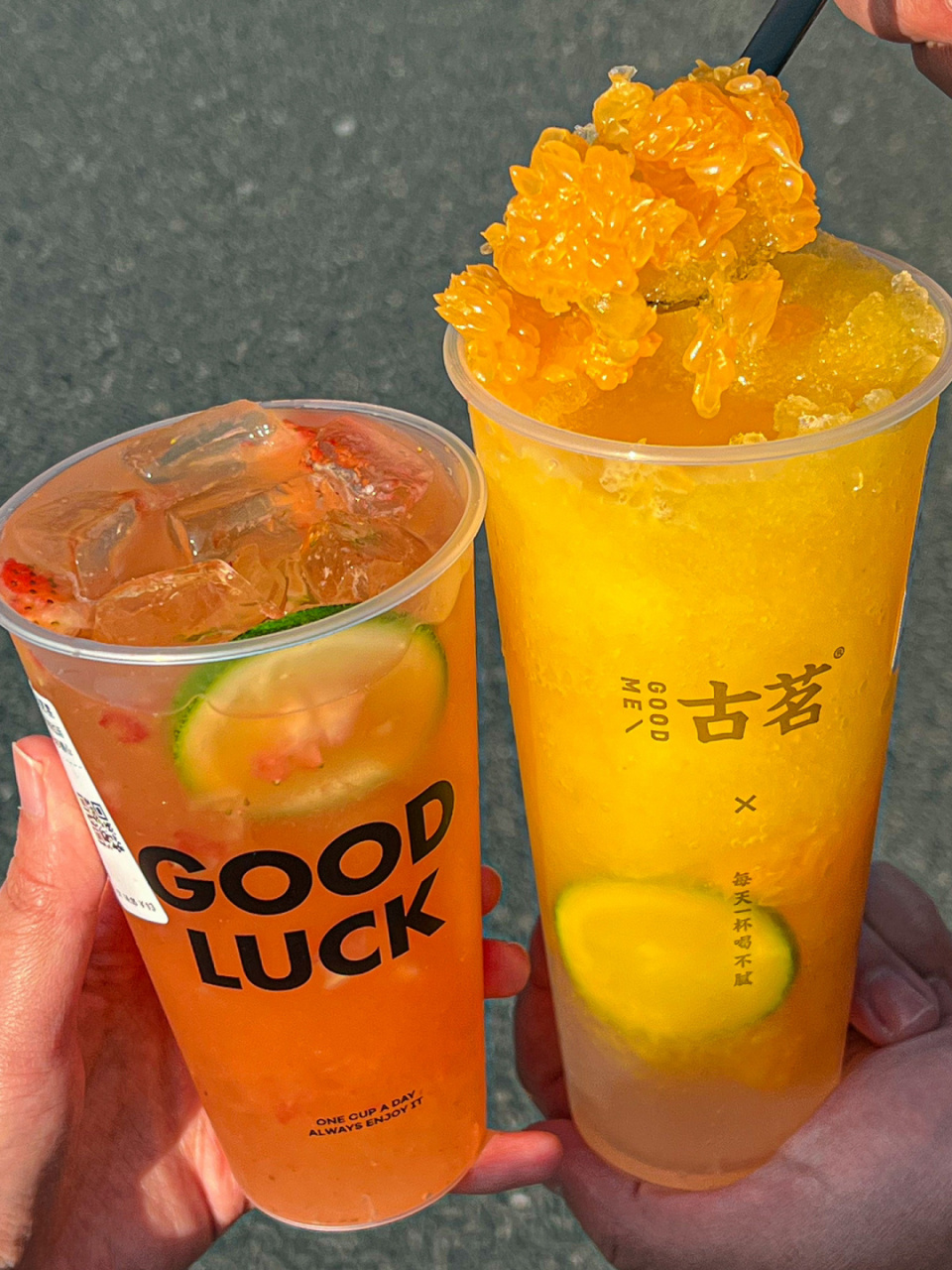 纯手剥耙耙柑果肉,每一口都爆汁的水果茶 还有超可爱棒棒兔周边送!