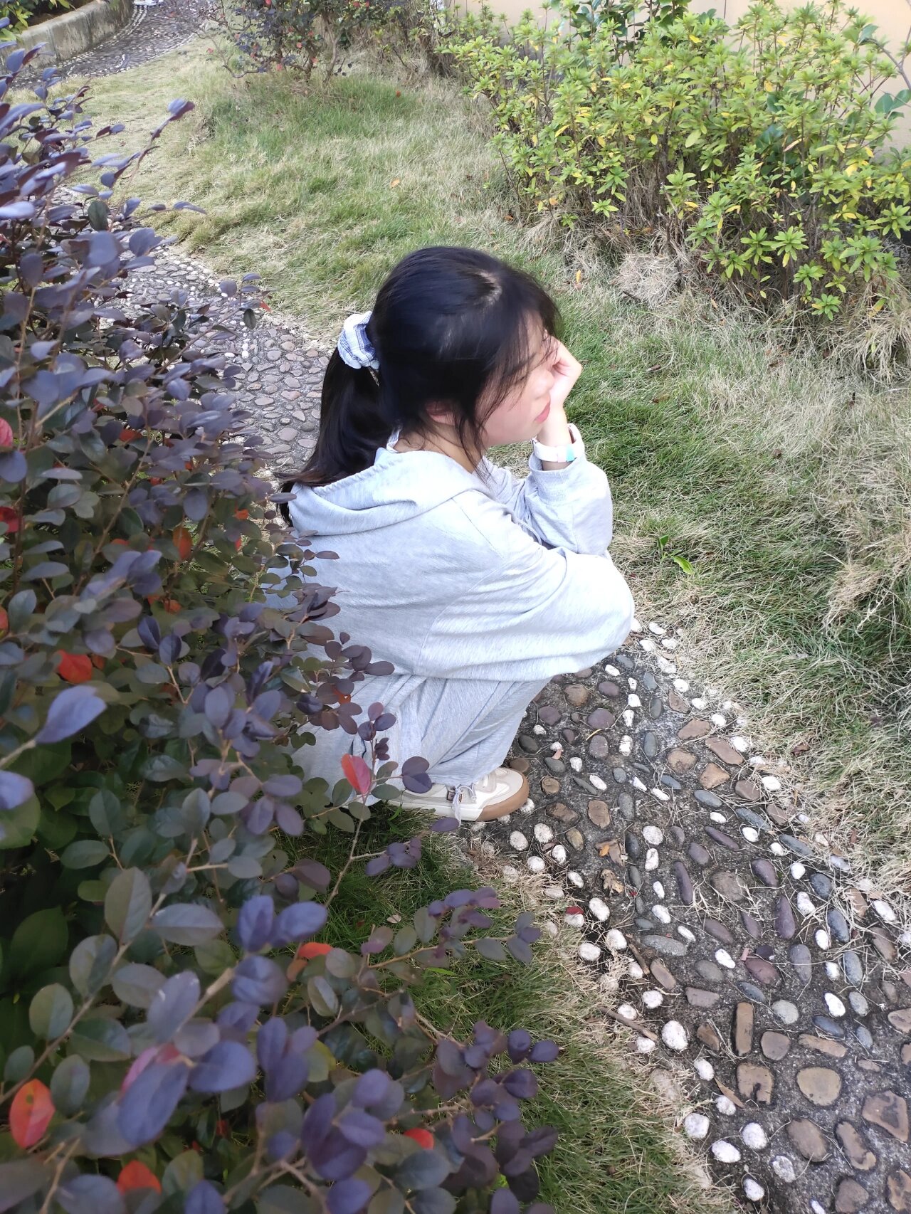 拉屎美女  去年十一月份,学校运动会拍的啦