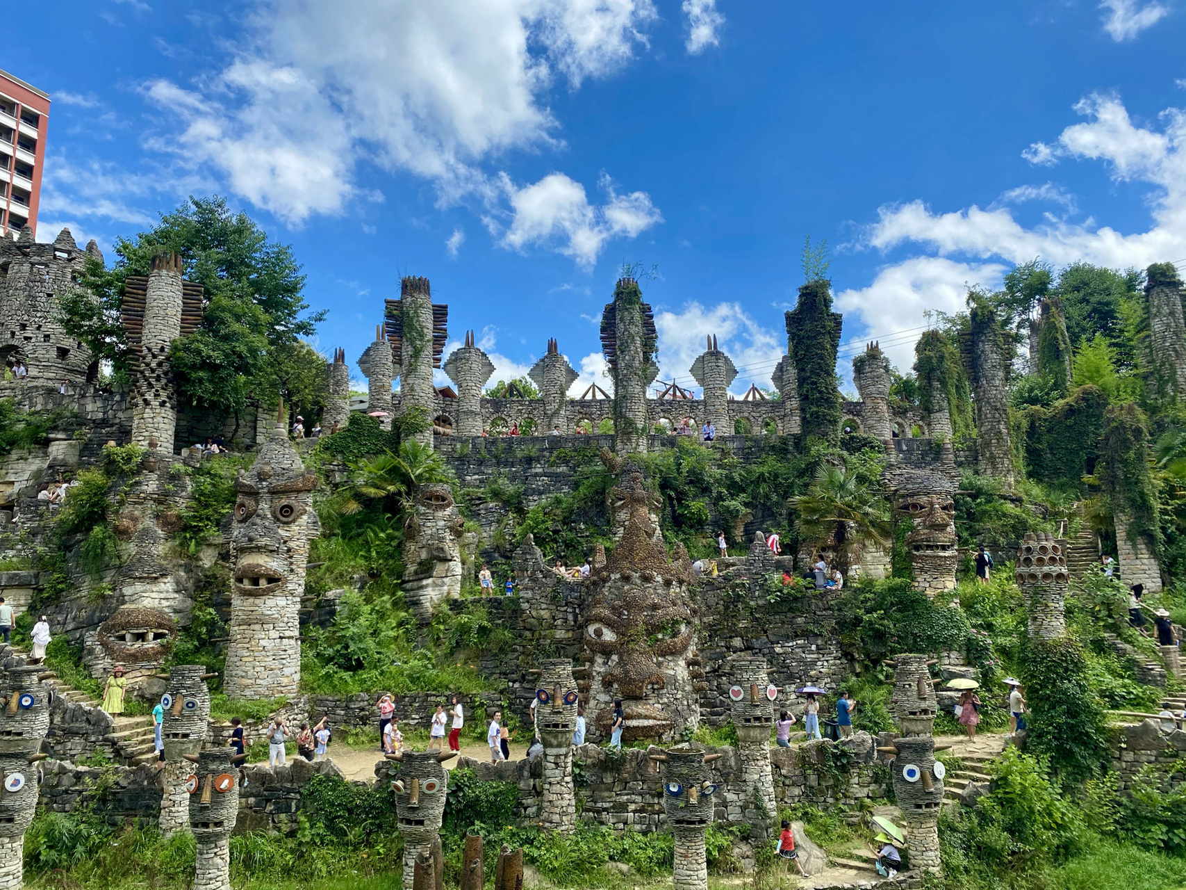 贵阳|花溪夜郎谷 超独特个性的石头园 01需要戴口罩 99票价2090