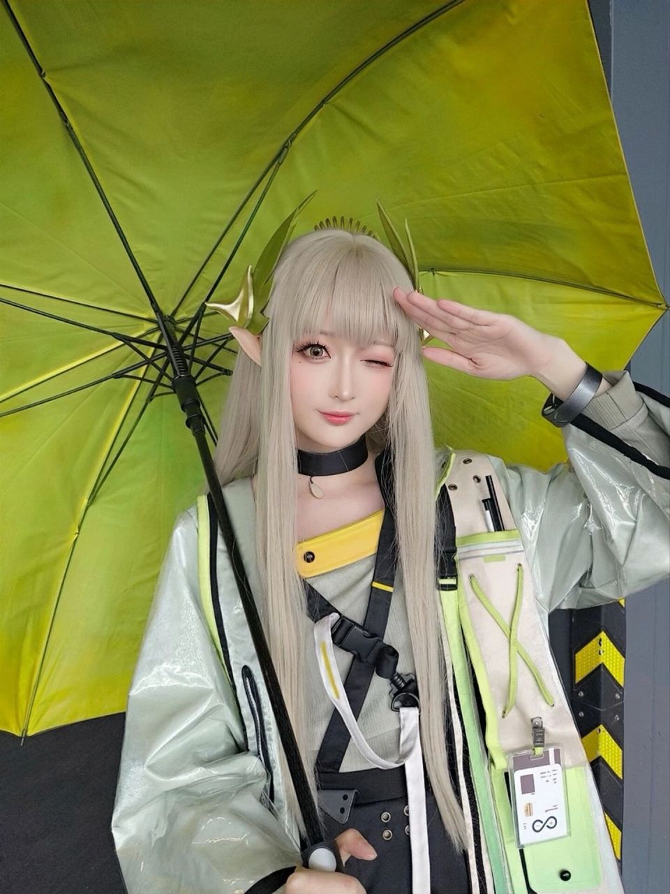 明日方舟嘉年华缪尔赛思cos～  4月29～5月2号出缪缪～在罗德岛战舰