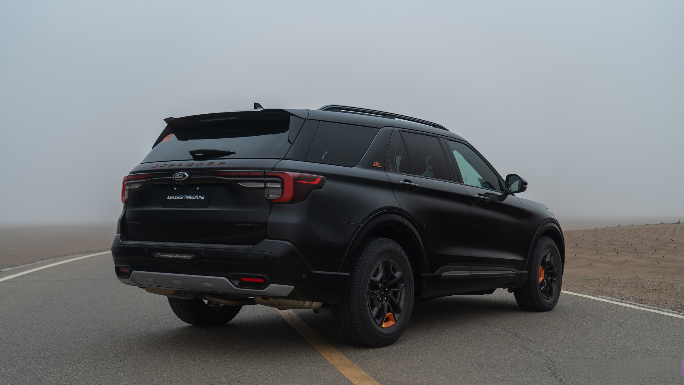 3t 10at 全新长安福特探险者昆仑巅峰版正式上市 售价39.