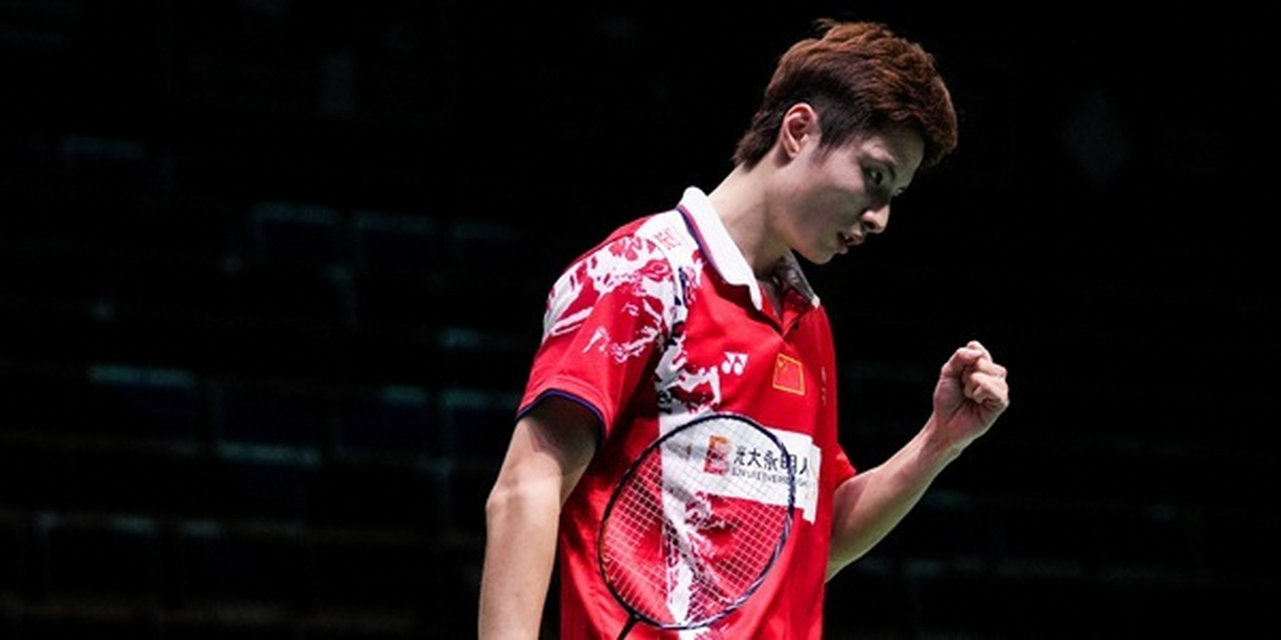 羽毛球# #杨晨大神# 男单最新世界排名:曾经的世界第一现在到60名 