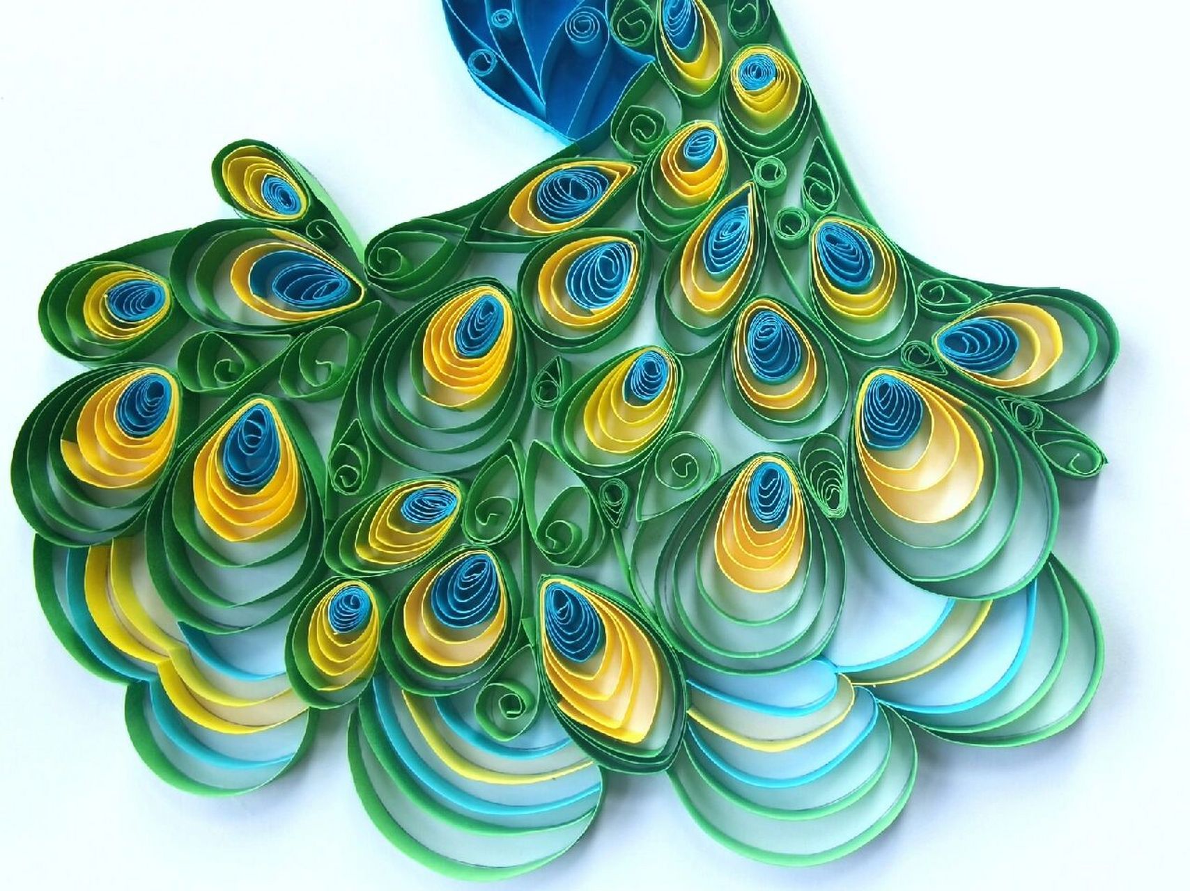 衍纸手工～孔雀