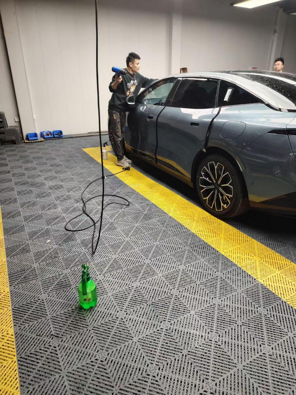 极氪007贴膜量子膜水晶80 钛金16.