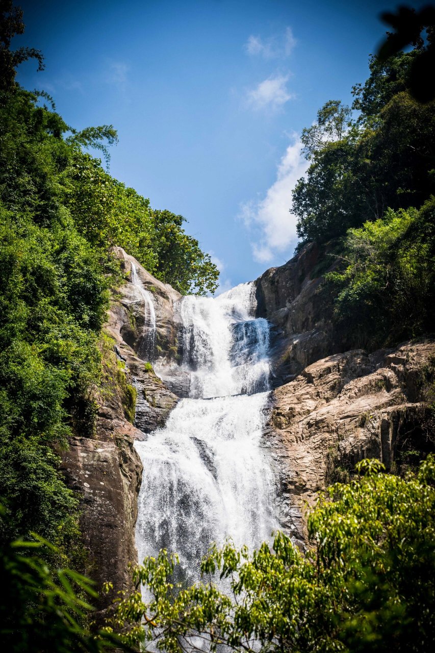 旅途中的美景 | 广西最美瀑布—岑溪白霜涧 99广西岑溪市大隆镇白霜