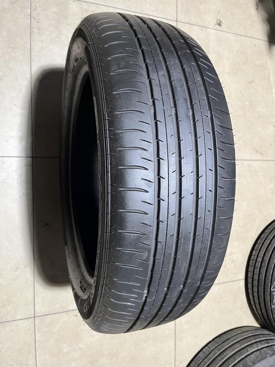 r20邓禄普【惆怅东栏一株雪】邓禄普轮胎235/55r20适配 丰田新汉兰达