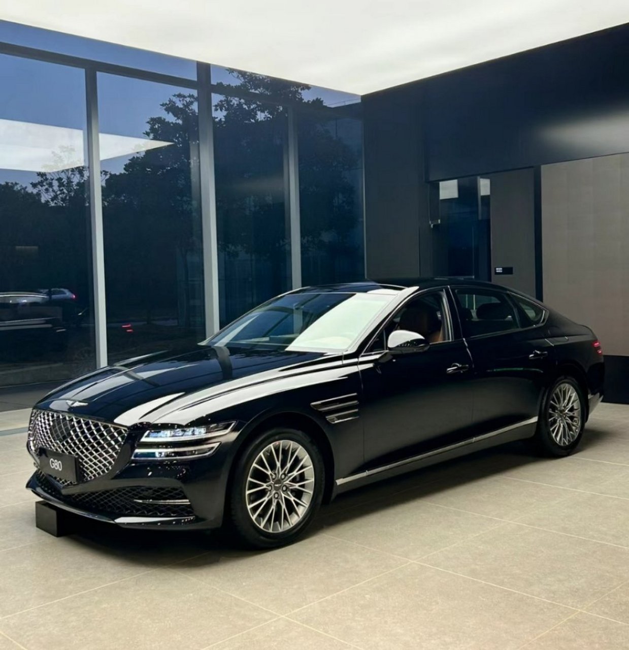 明天去韩国试驾捷尼赛思的gv80轿跑和g80,这两款车没什么流量,但真的