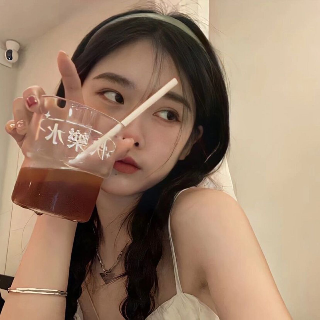 wechat头像|高级唯美女生头像|精选优质女 我始终相信这日益凉薄的