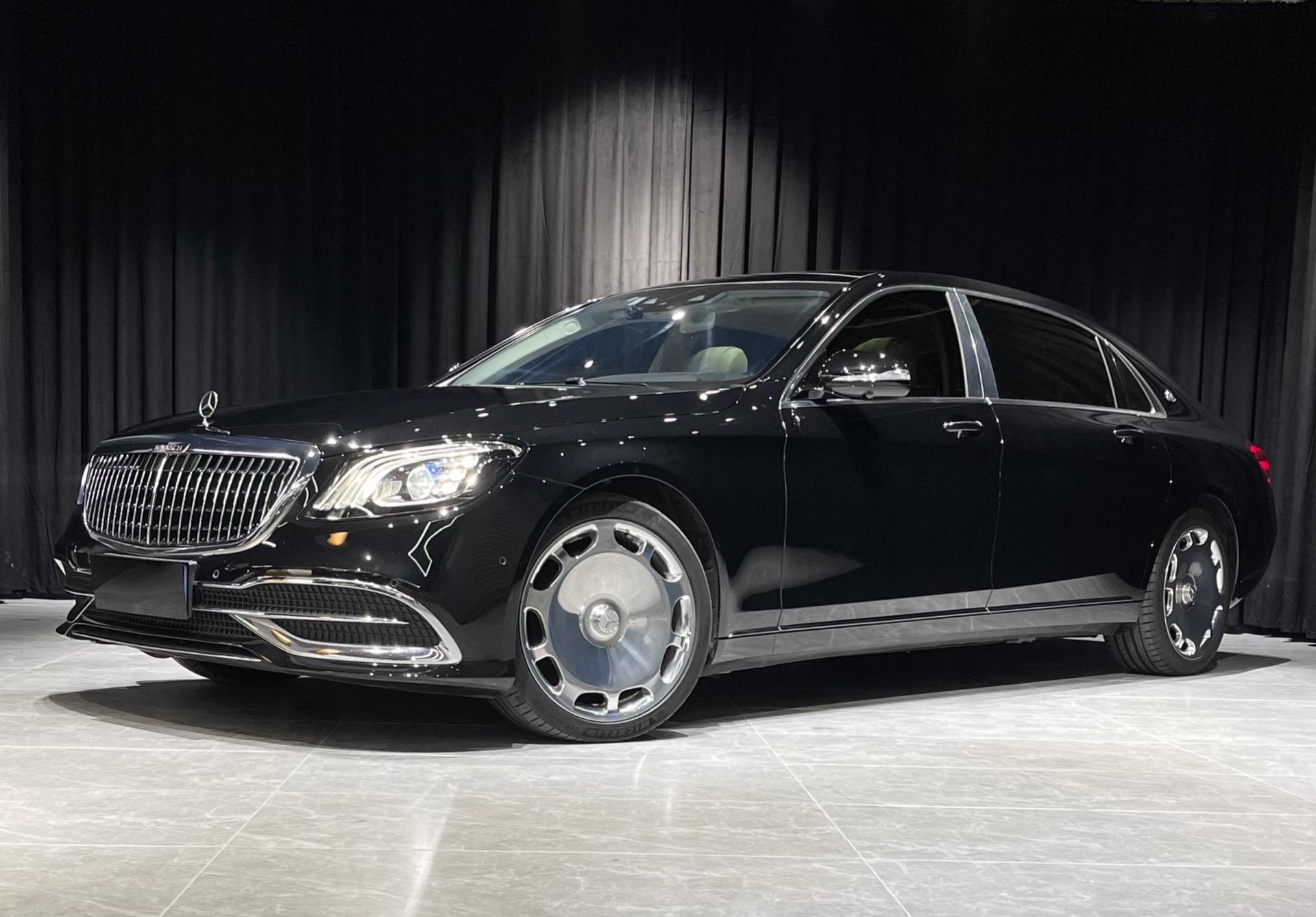 19年迈巴赫s450,象牙白内,大饼轮毂,柏林之声,奔驰最巅峰作品之一