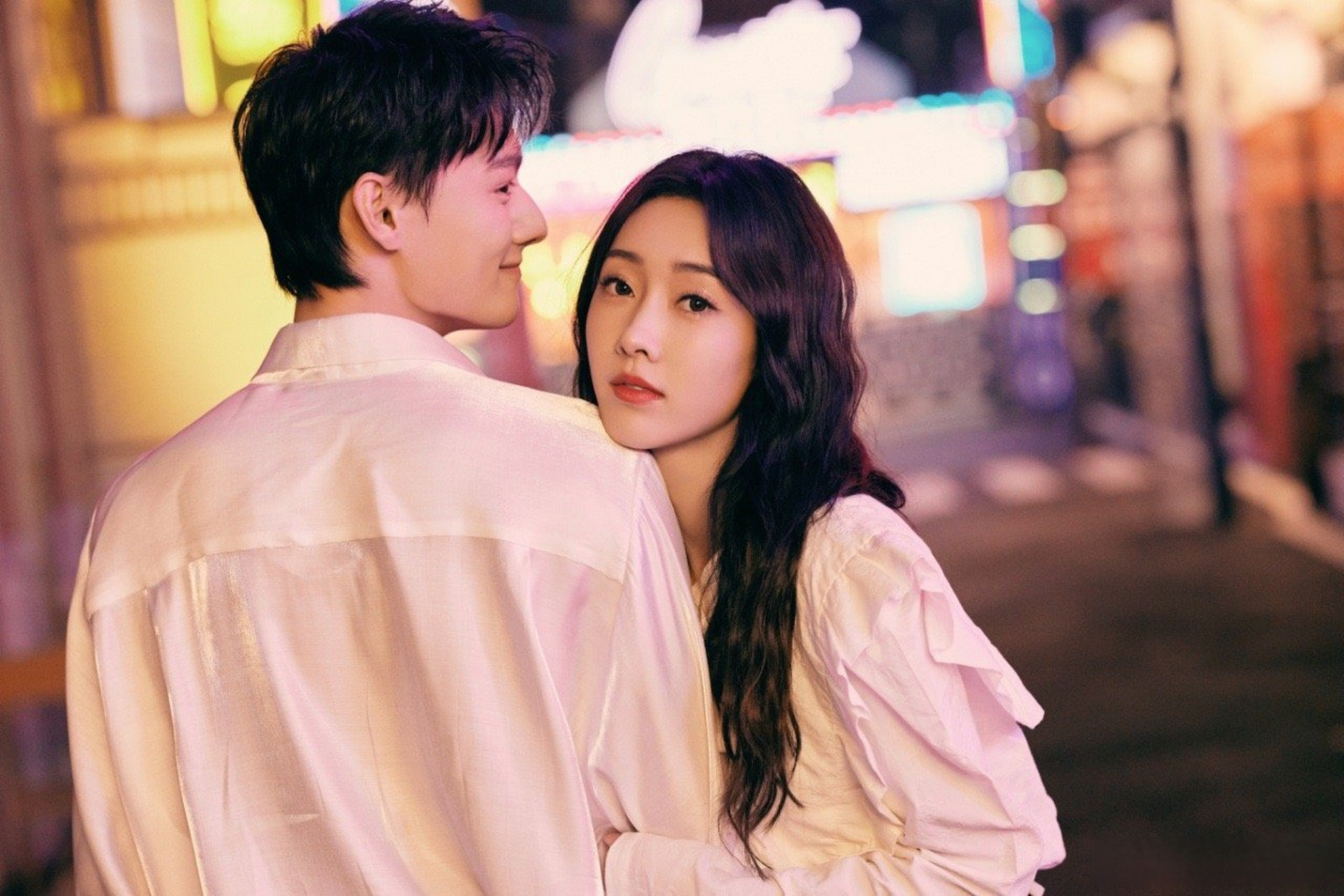 宣璐和汪卓成戏里虐,戏外的福利这不就来了.