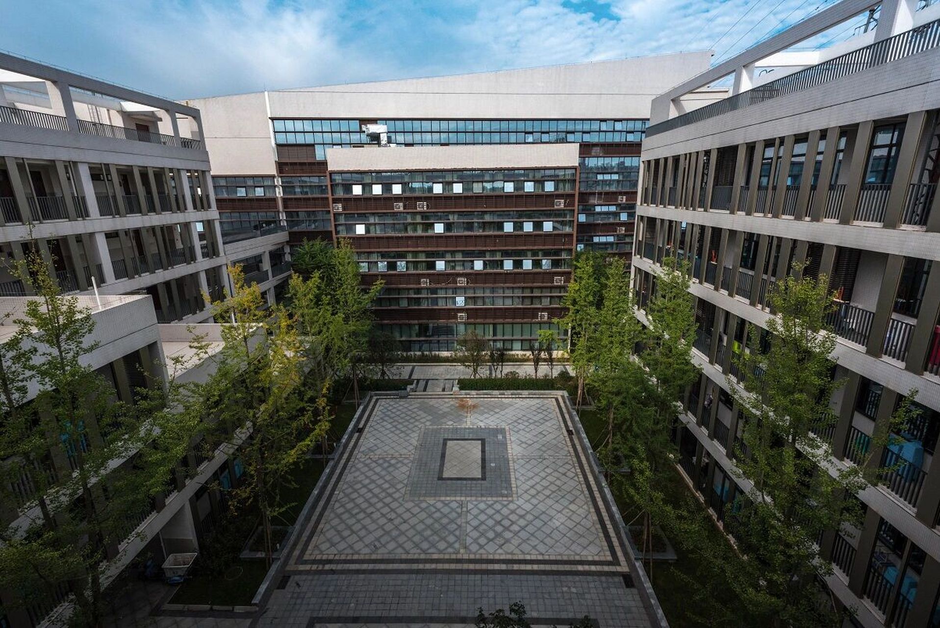 成都公办职高推荐:成都市中和职业中学 四川省成都市中和职业中学始建