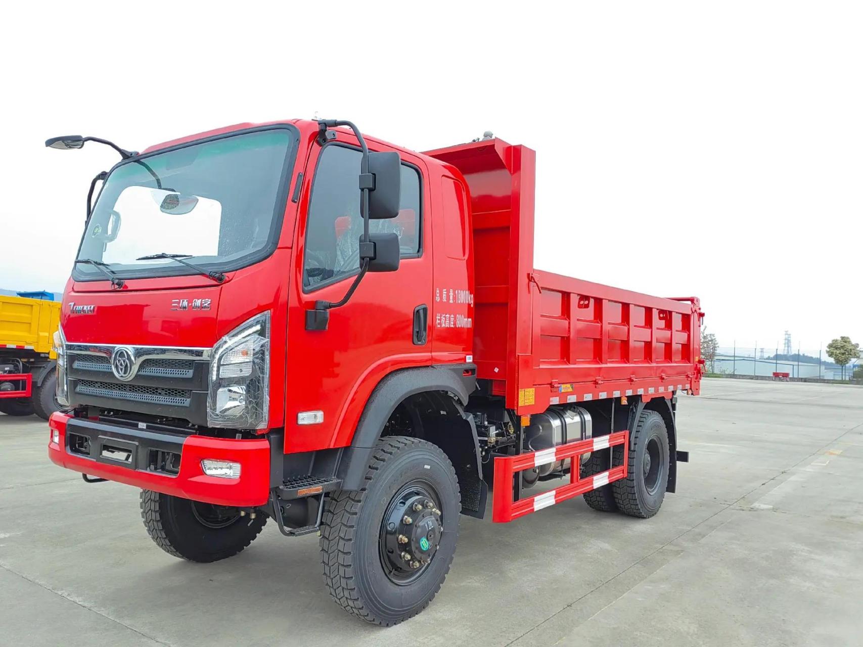 三环创客4×4越野自卸车