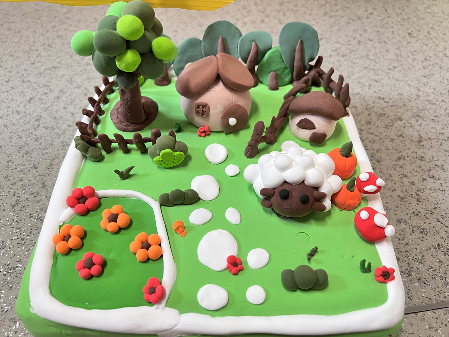 超轻黏土立体场景         老师们和幼儿的巧手生花