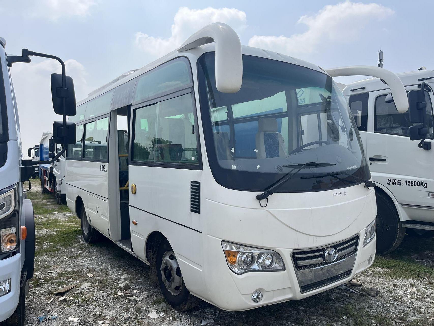 出口型宇通牌19座中巴车.宇通牌19座中巴车