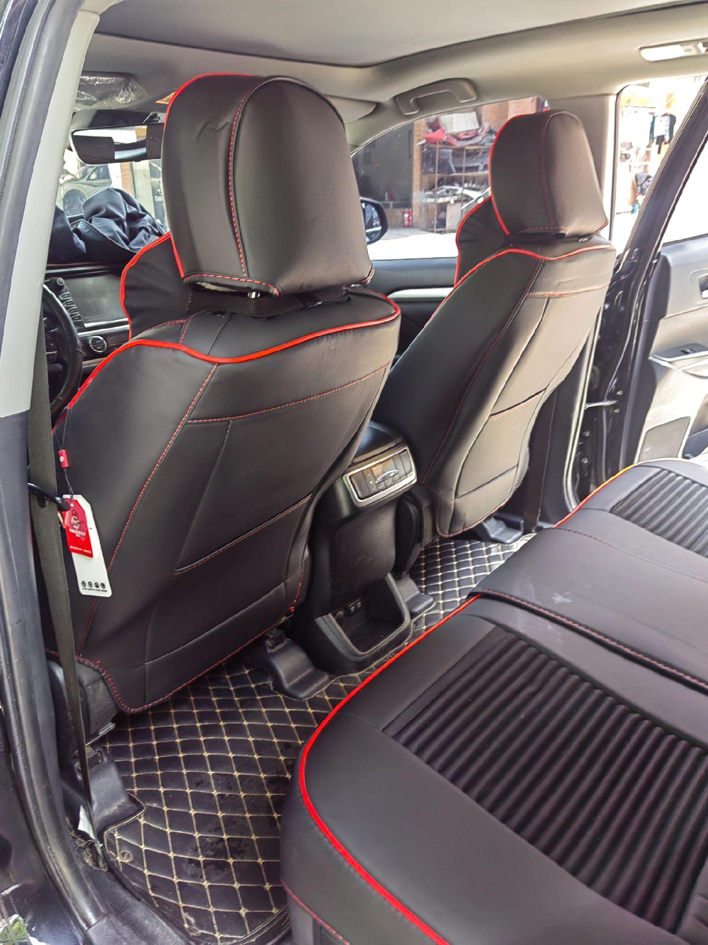 丰田汉兰达安装全包围坐垫