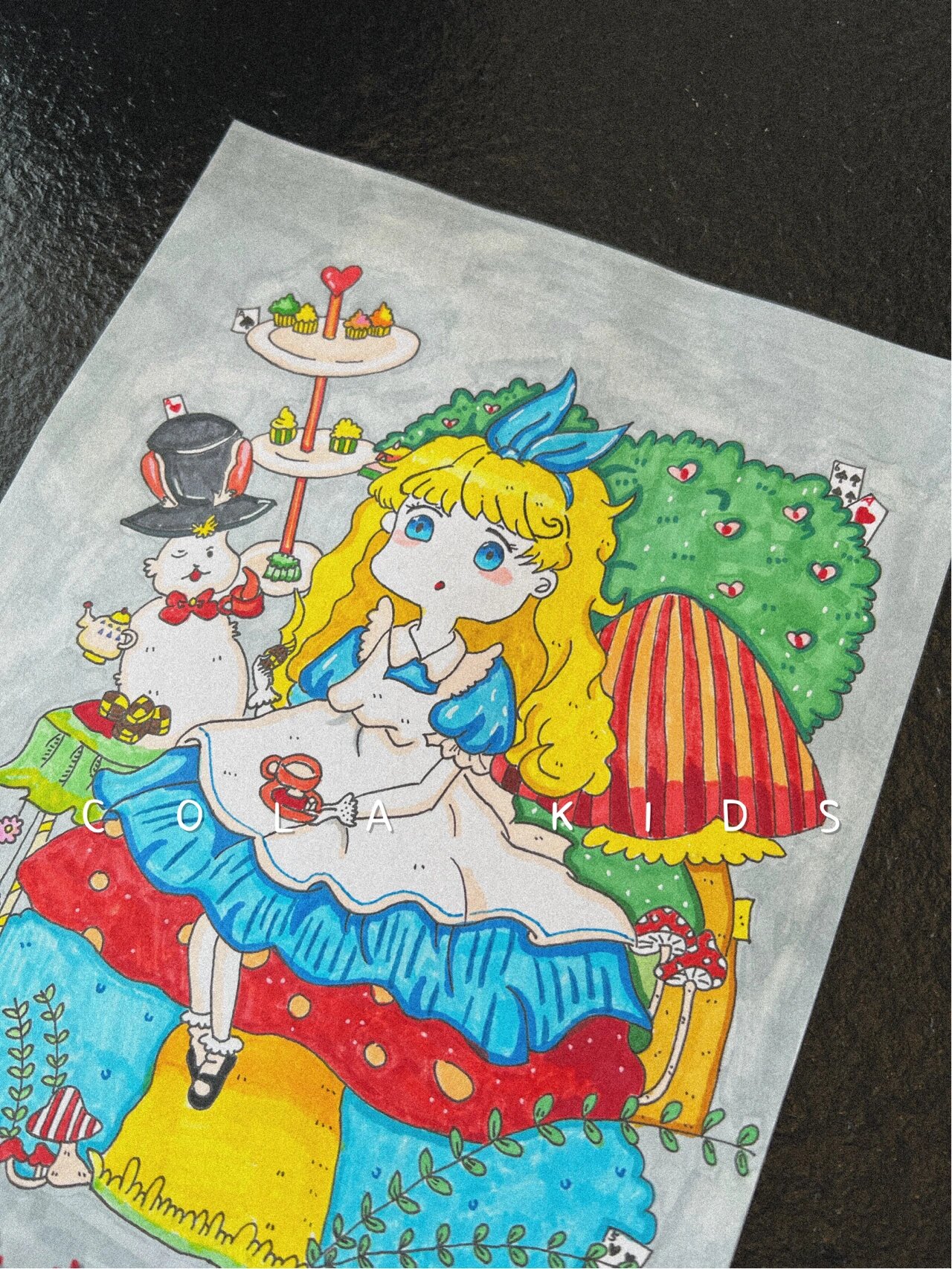 童话故事主题画《爱丽丝梦游仙境》