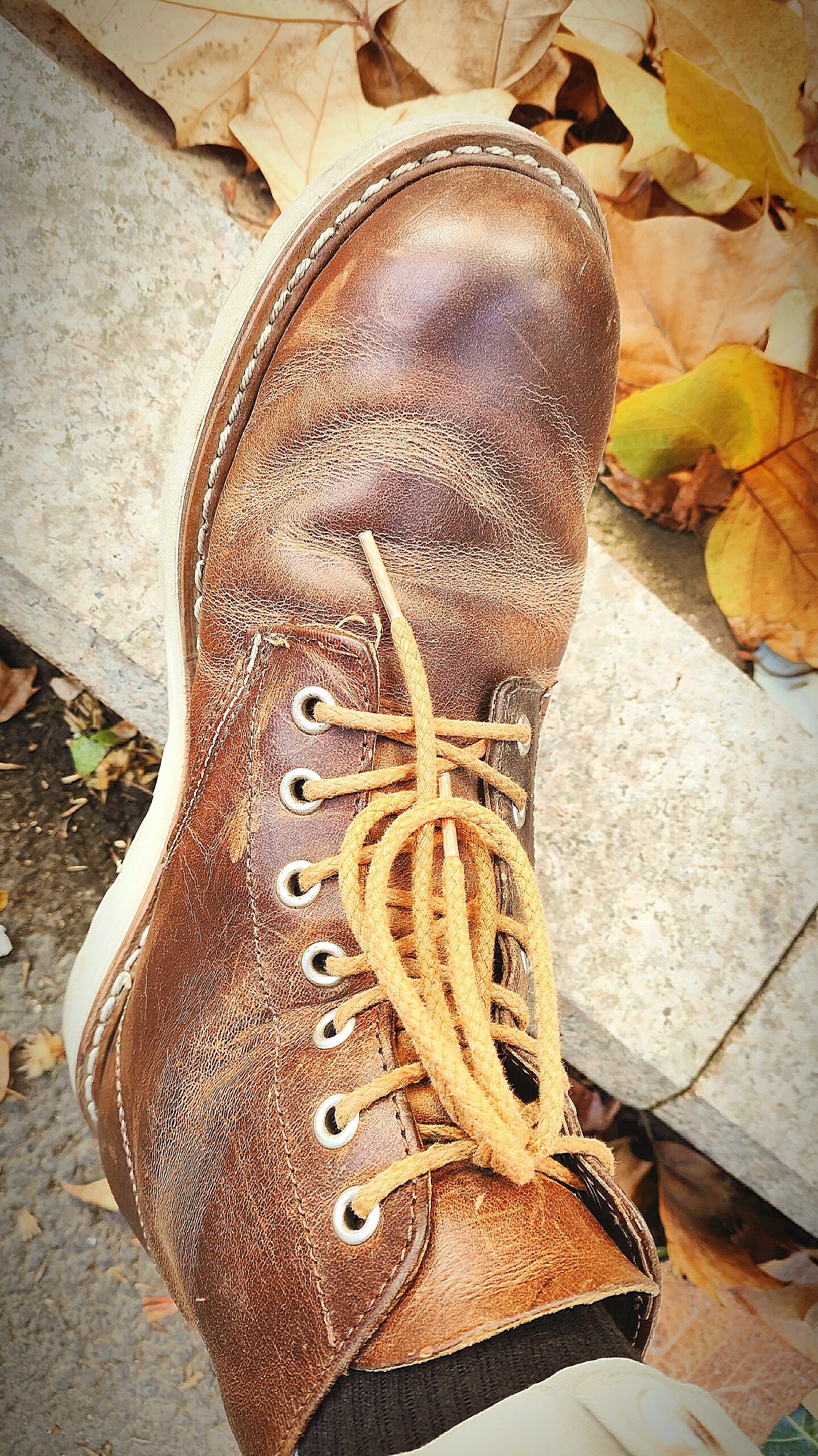 9111一年穿着旧化 质感还是挺不错的