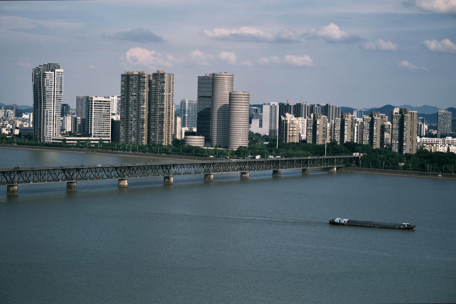 你不知道的「钱塘江大桥」97两个传奇故事07 文艺青年,会站在六和