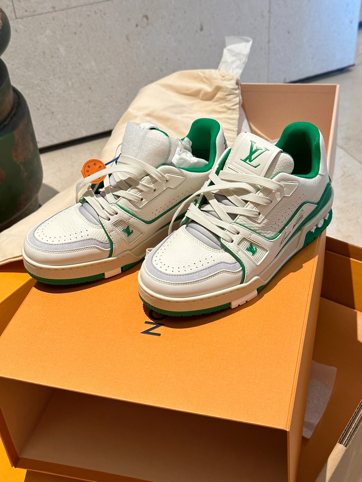 2023 lv trainer 尺码亲测偏小