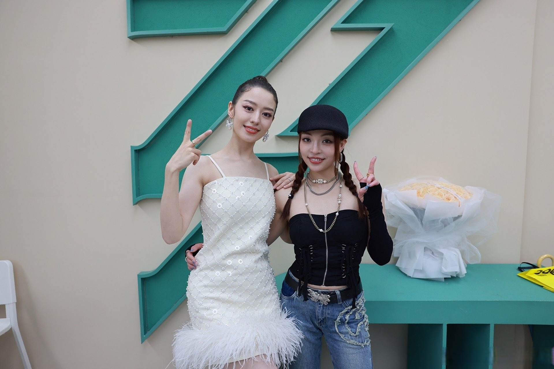 吉娜爱丽丝gina  姐姐们都好美!7815 向你们学习