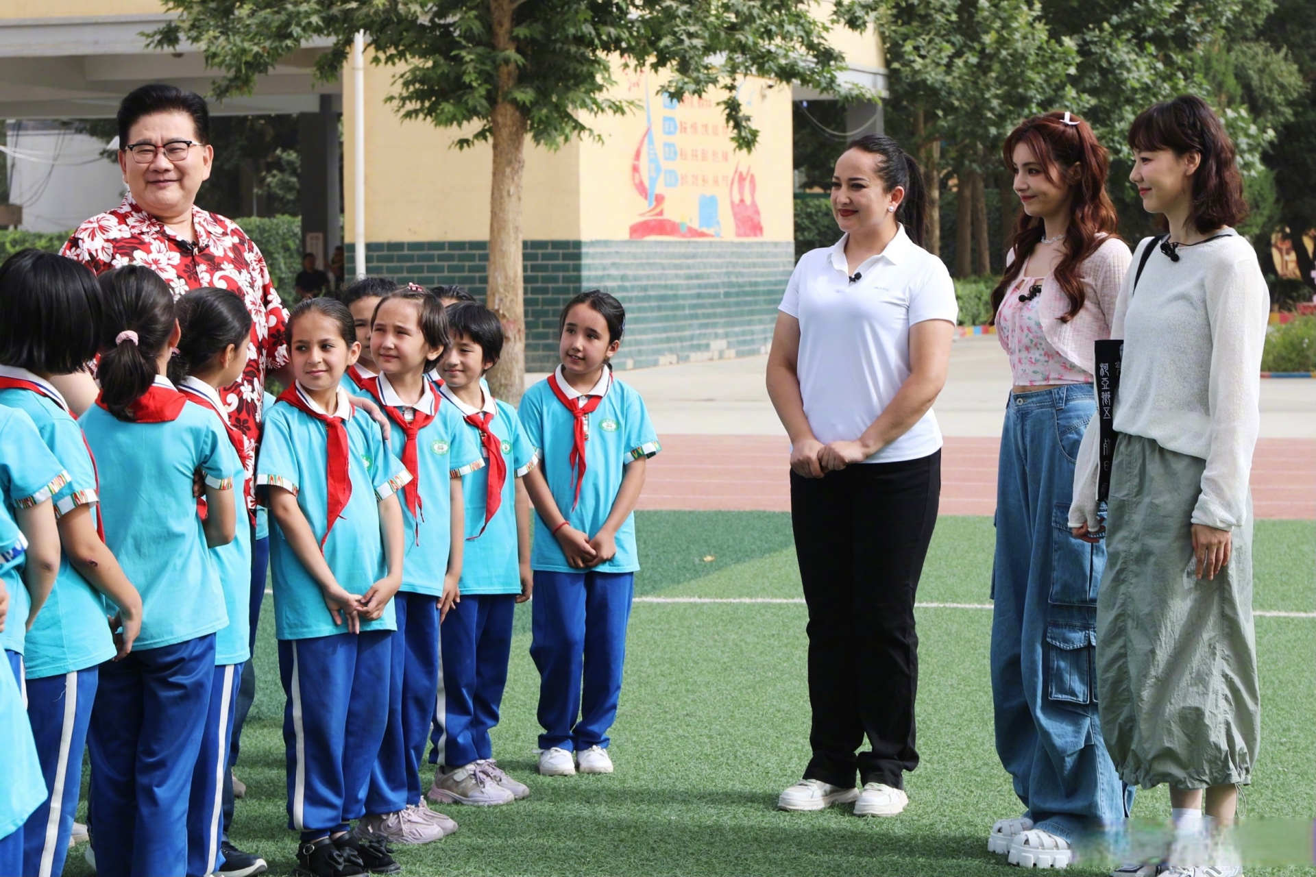 走访叶城第一小学,意外发现,学校竟有一戏曲特长班,孩子们能熟练表演