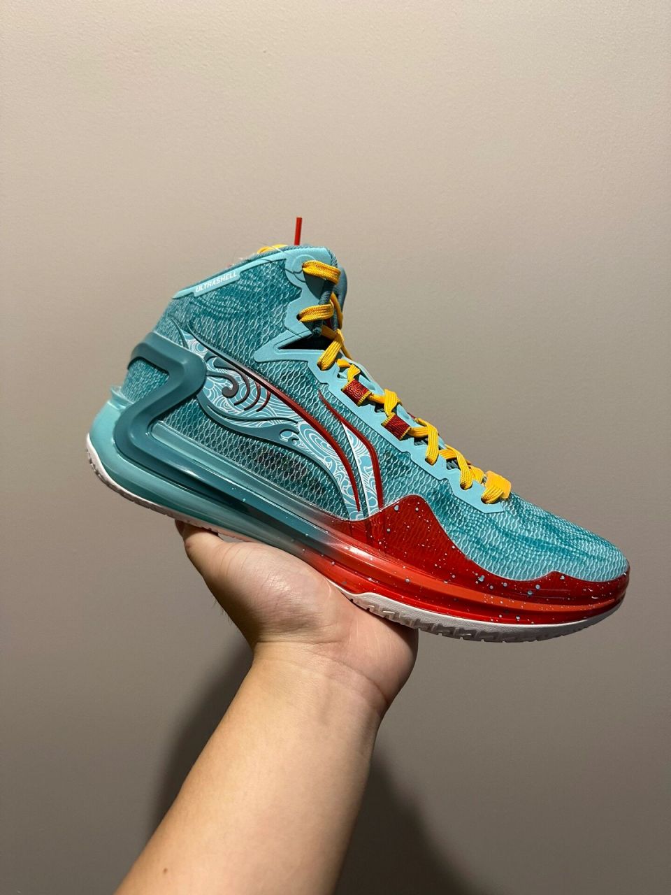 李宁 利刃4 开箱   最新款的利刃4开箱及上脚体验 鞋面强度高 鞋子