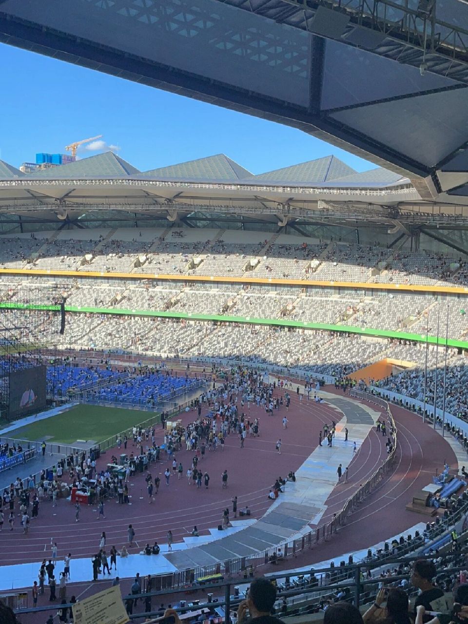 龙岗大运中心体育场 山顶340视角给姐妹们做参考!