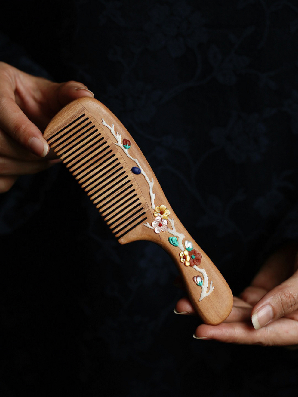 老山檀百宝镶嵌发梳#梳子# #超好用梳子# #梳子推荐# #审美# #茶饮