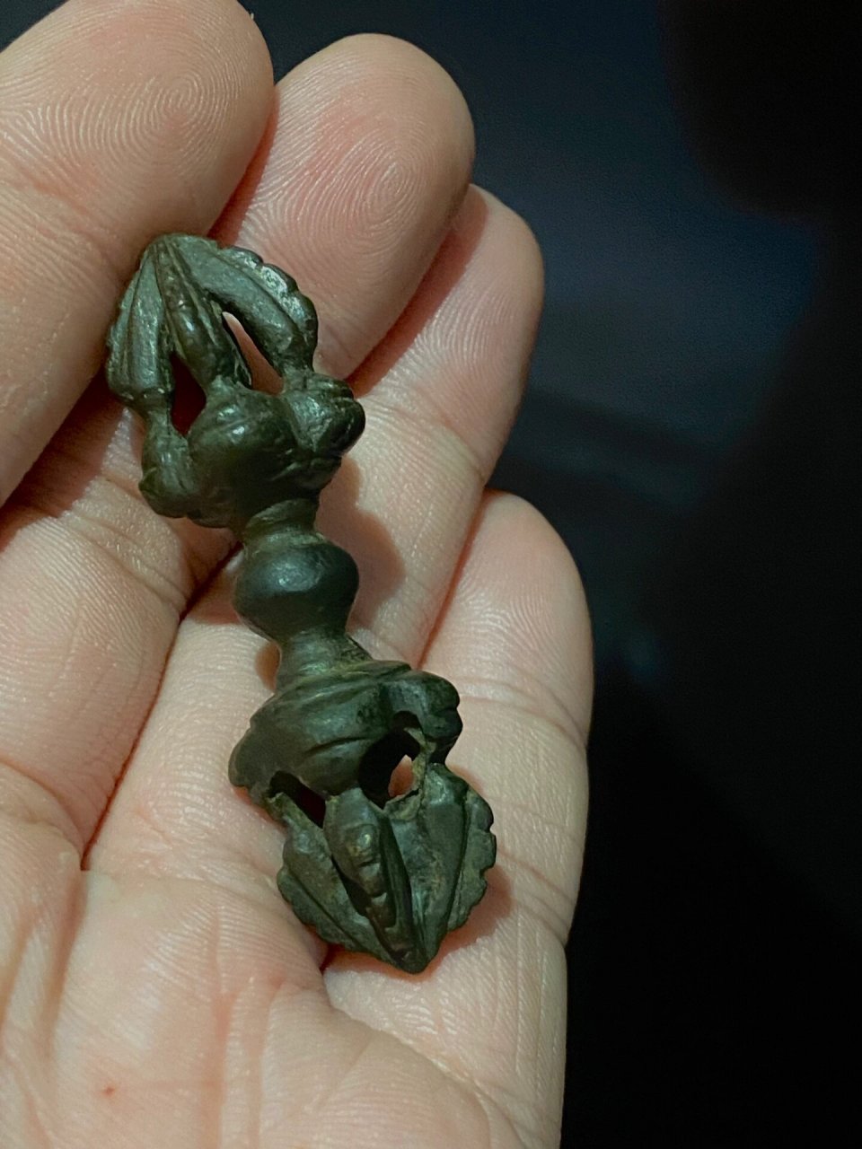 辽代金刚杵 中古辽五股金刚杵,黑漆古皮壳,青铜材质,力度感强