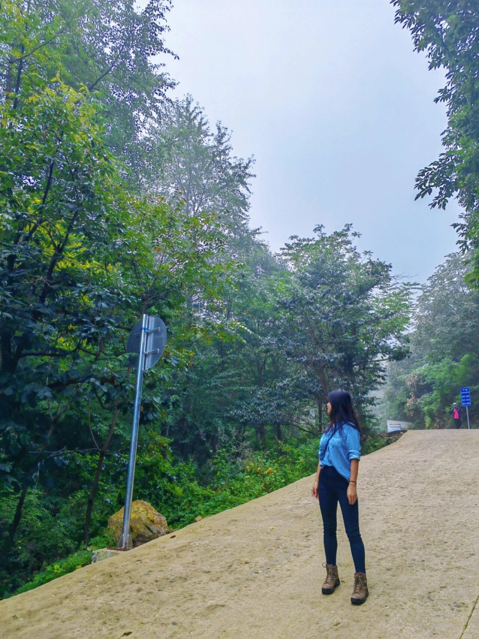 扯袍峪人头山 亲子爬 雨中 太舒畅 坐标:西安长安区杨庄汪峪村扯袍峪