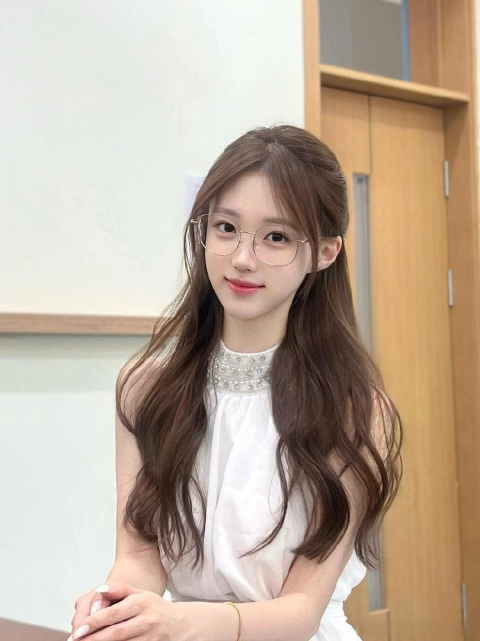 眼镜学姐 真的好美 校花