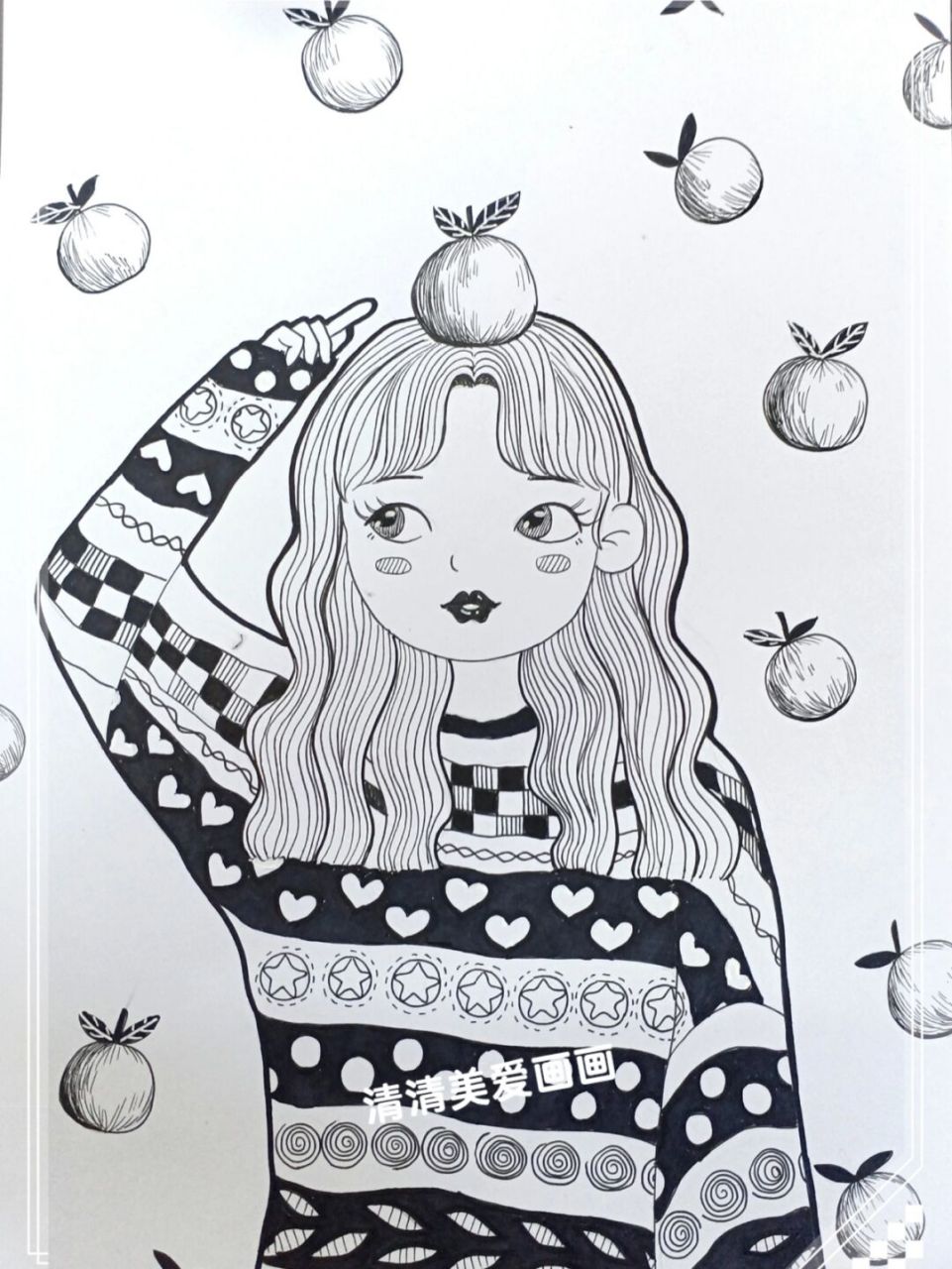 女孩线描 #画画# #黑白线描# #女孩头像# 回村了,没有带画笔,只能画个