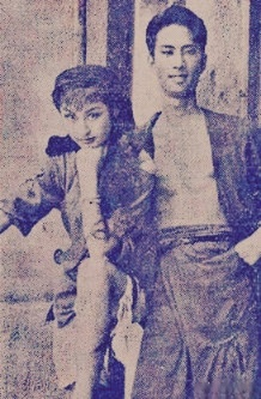 黄宗英与冯喆年轻时候拍摄的珍贵合影.