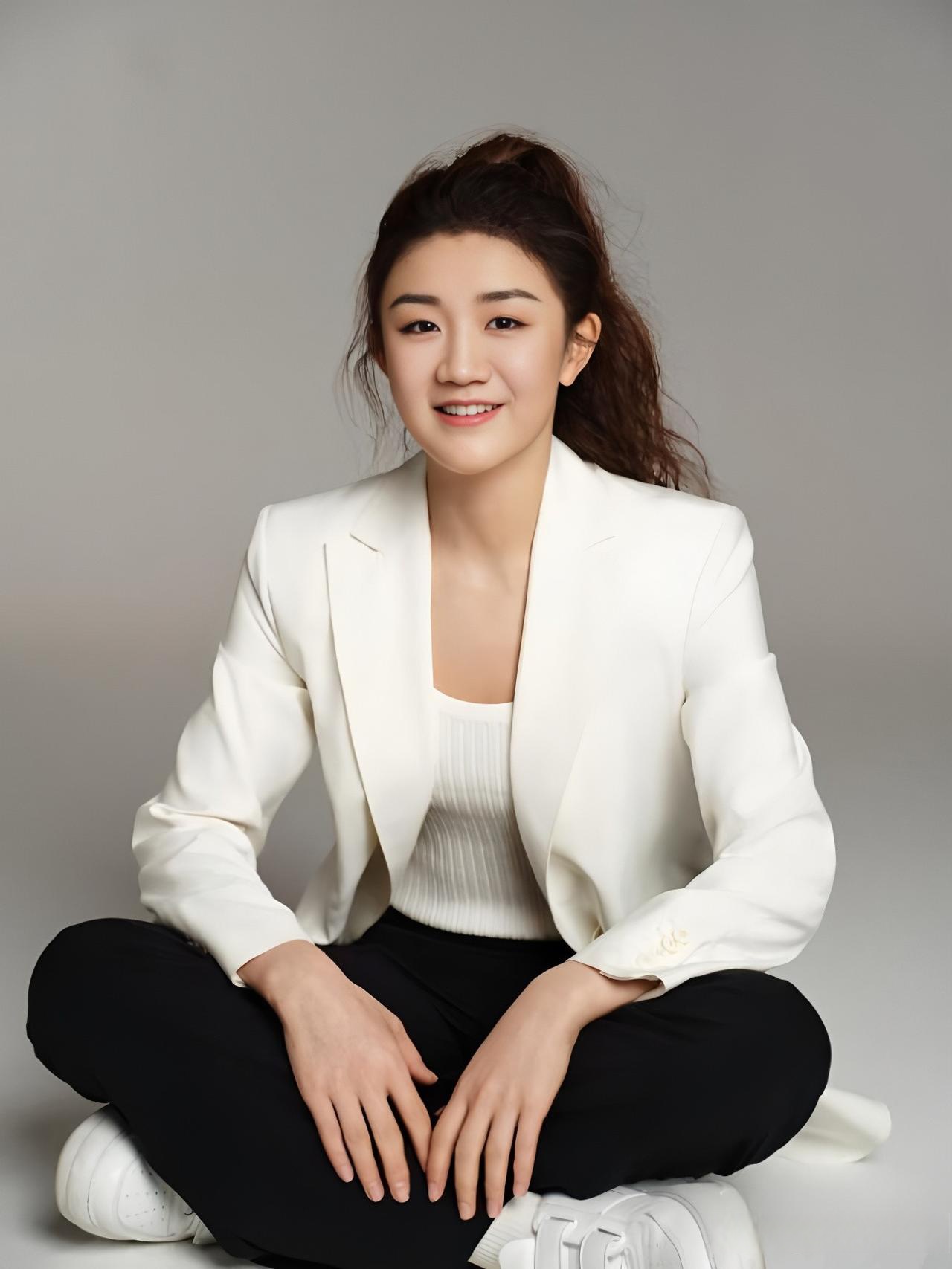 乒乓球奥运冠军陈梦于5月16日成立个人工作室,并发文表达对乒乓球的