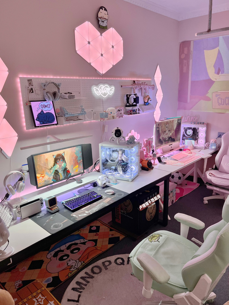 双人电竞房|12平小房间可是五脏俱全 猪猪的情侣电竞房分享,两台电脑