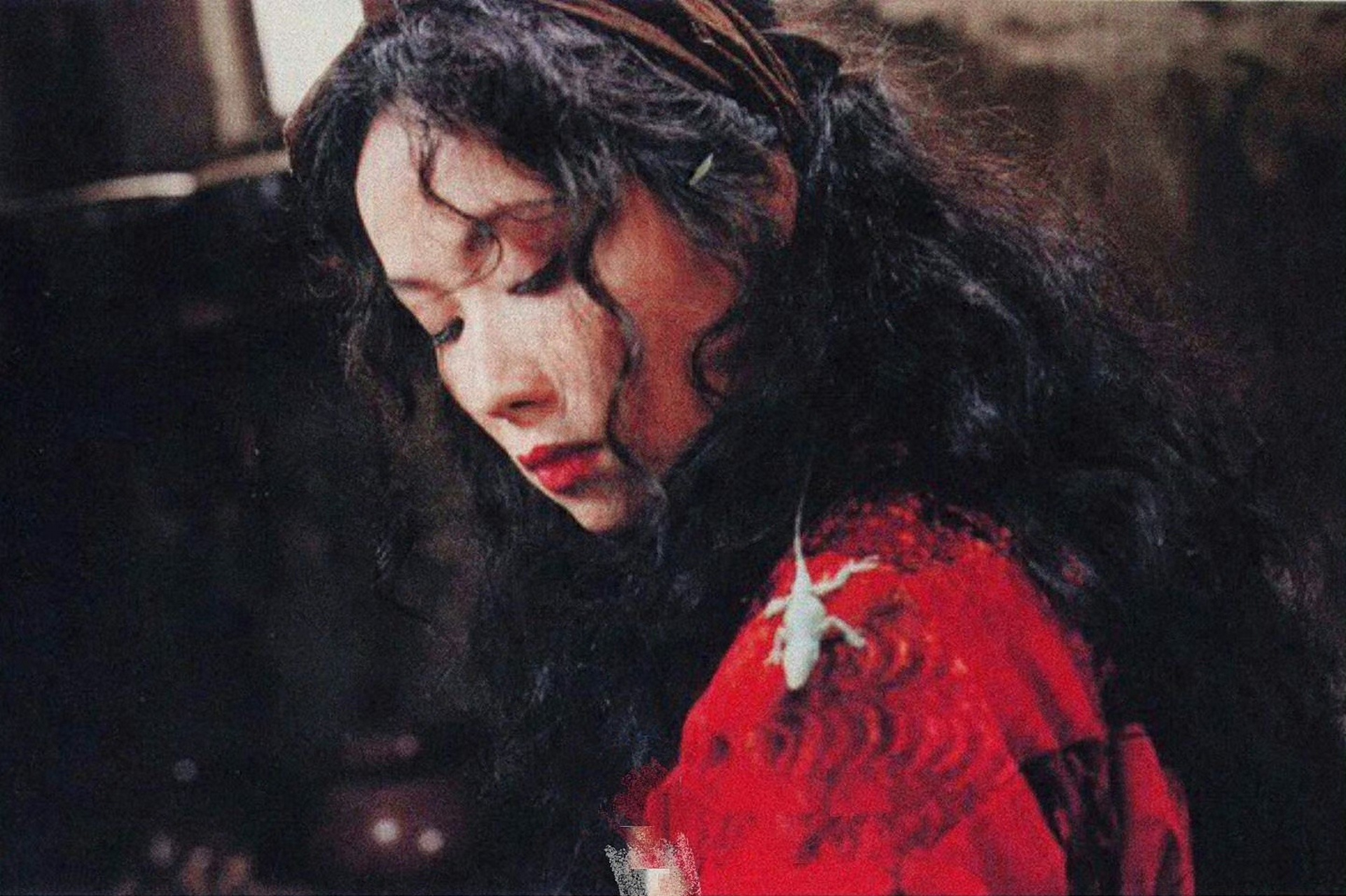 时光星赏# 1995年,《和平饭店》里的叶童.