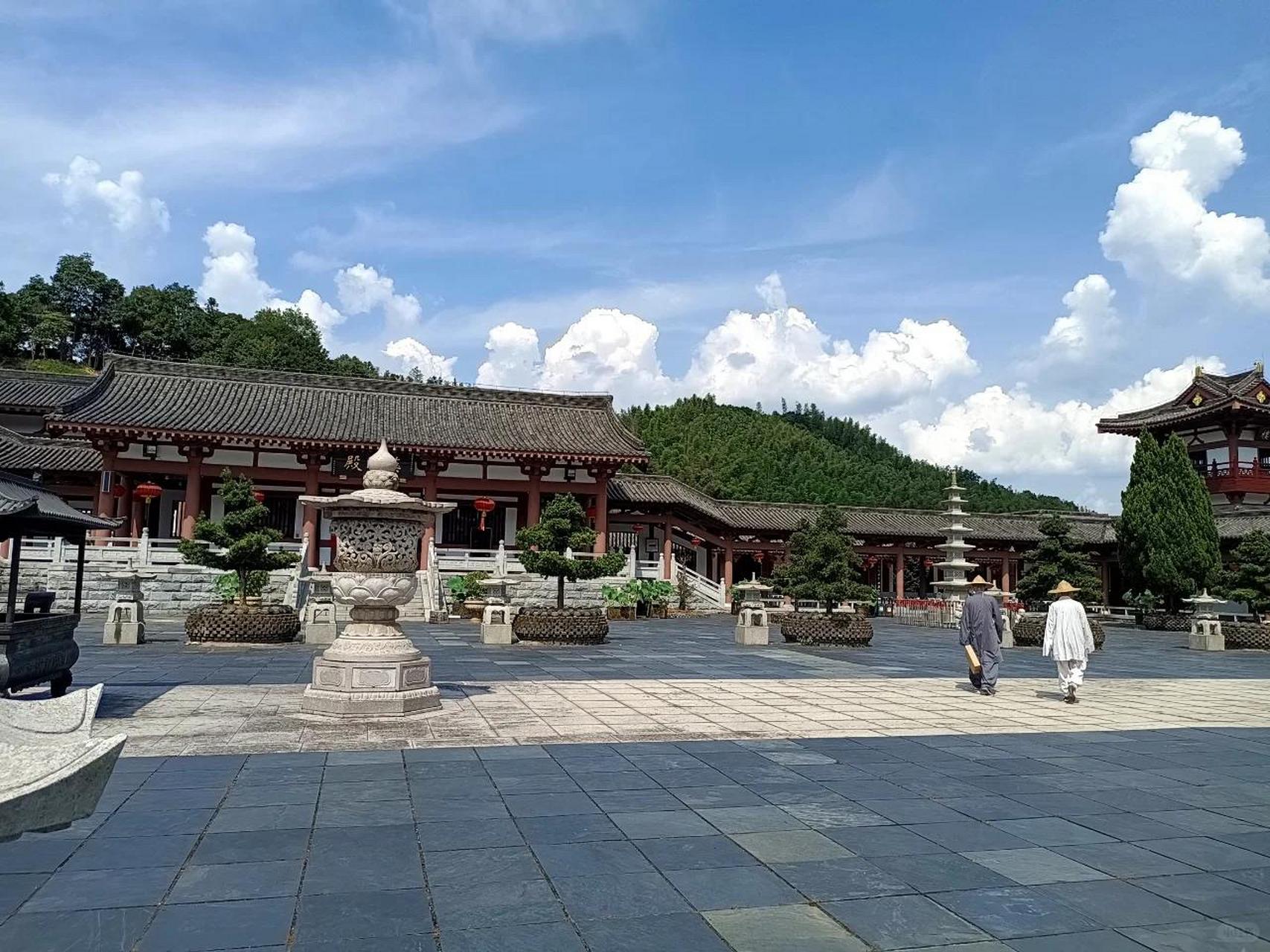 宜黄曹山寺景区介绍图片