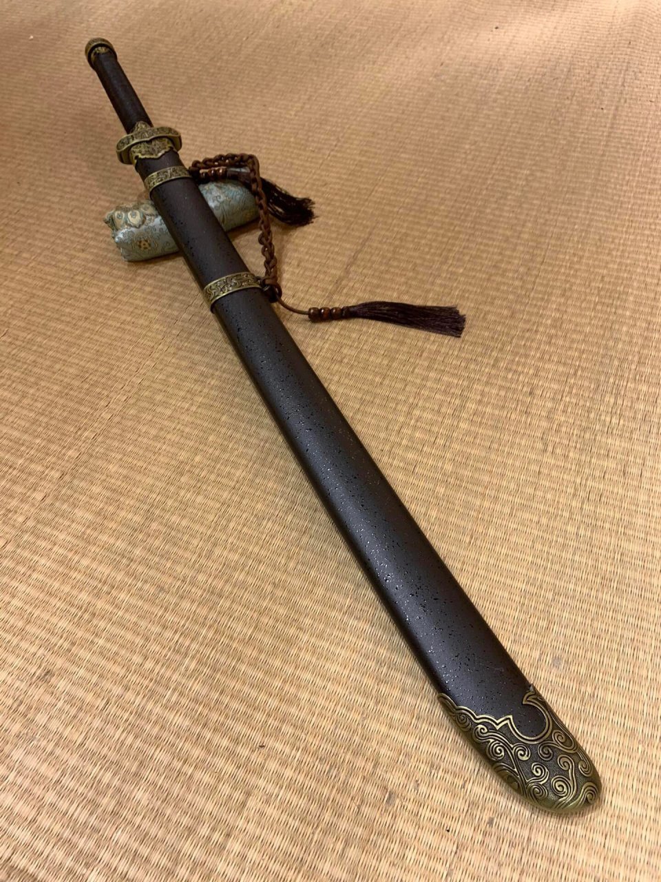 黑金古刀   夹钢结构 黑金古刀 夹钢结构  刀身发黑处理   性能超强