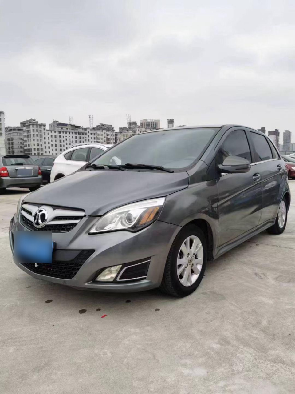 15年北汽e150,自动挡1.