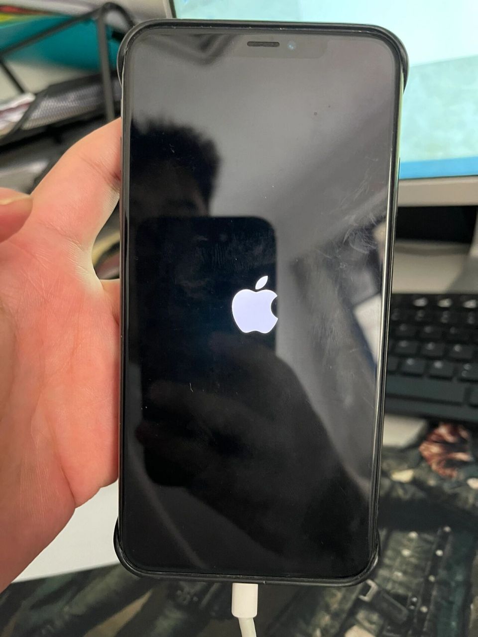 iphone xs max 	 手贱升了了ios16 发现app闪退 手机卡顿 复制粘贴