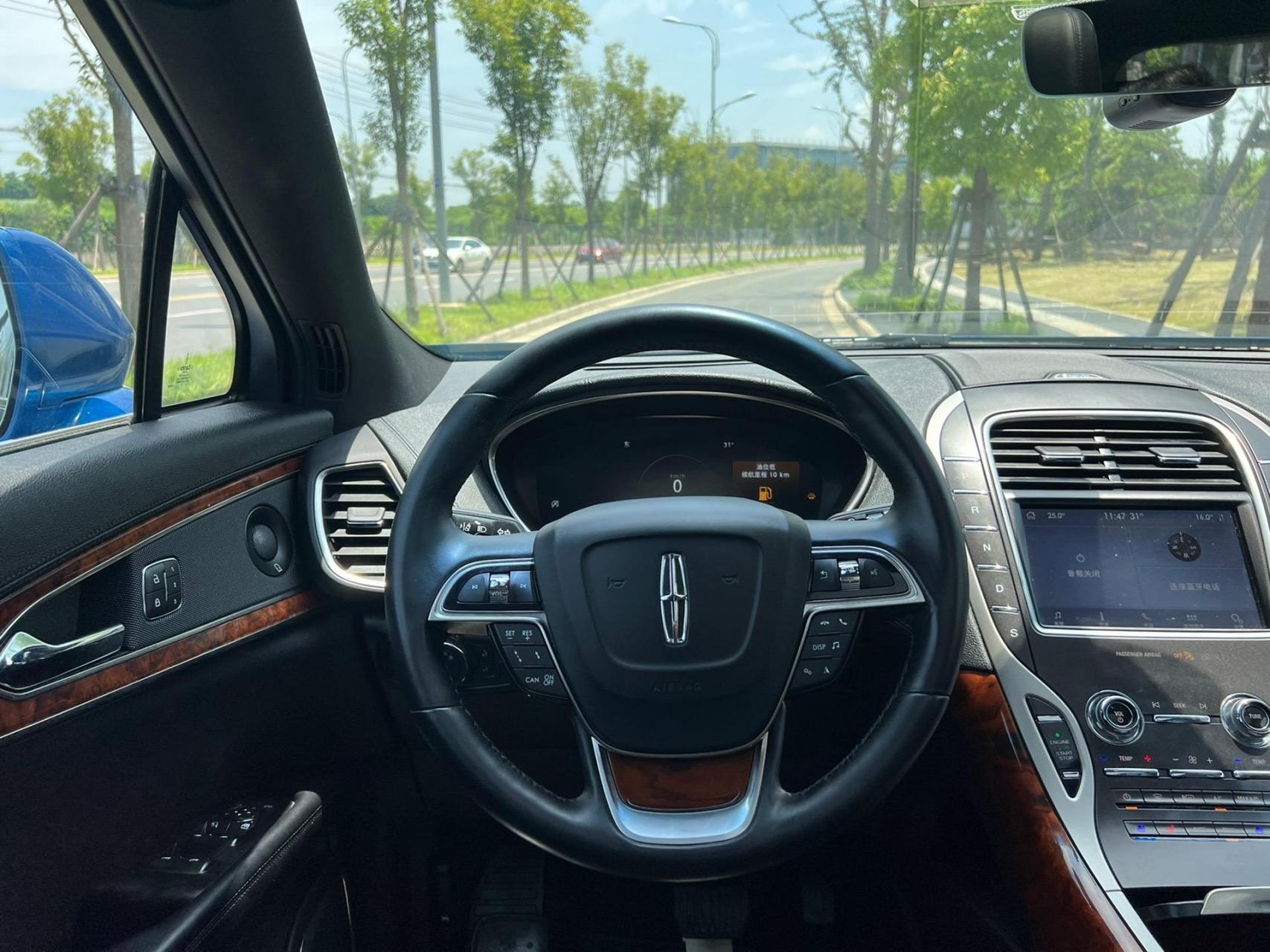 林肯航海家(原装进口)    21年上牌!2.0t四驱!桃木内饰!