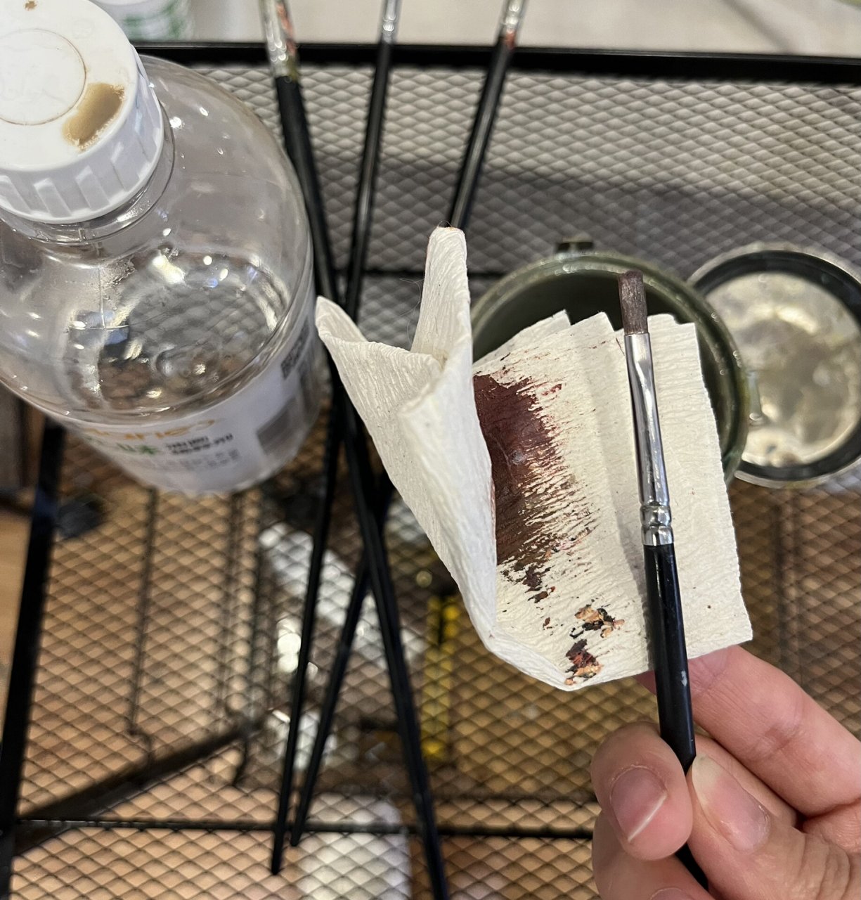 如何清洗画笔9015 好多学员第一次接触油画 不知道怎么清洗油画笔