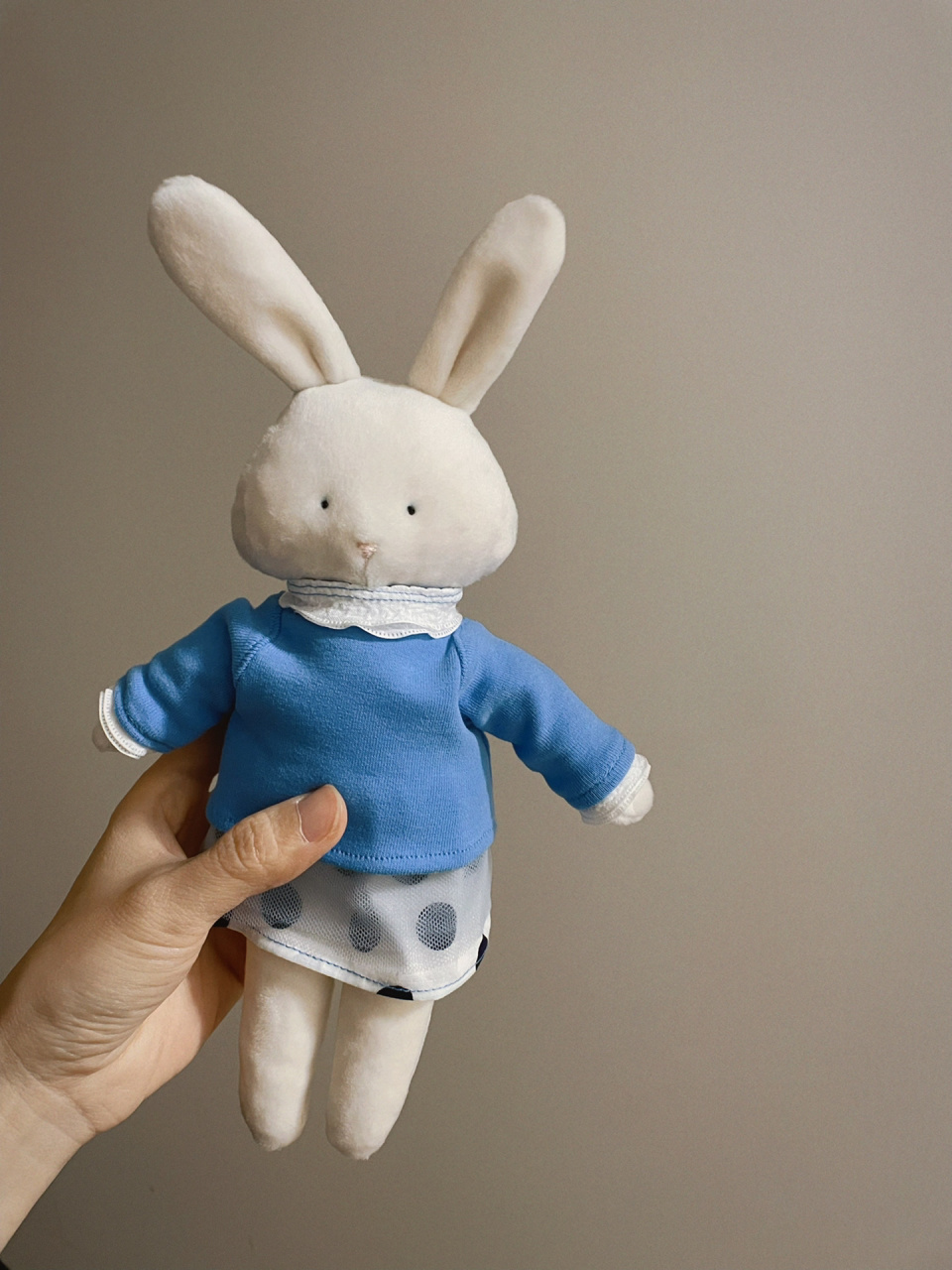 自制简单兔子小玩偶(附图纸供参考) 小玩偶我习惯边想边做,边做边改