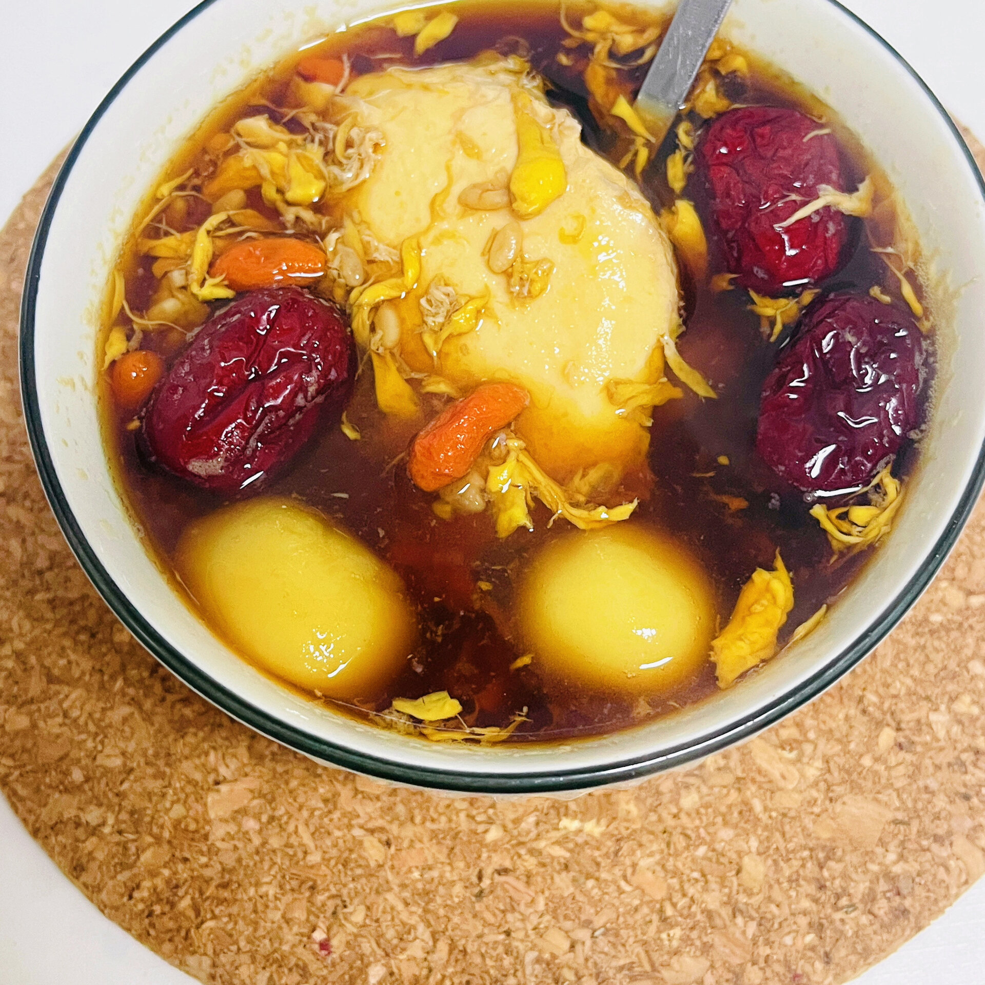 早晨冲鸡蛋加蜂蜜好吗加红糖可以吗(早晨冲鸡蛋加蜂蜜好吗加红糖可以吗减肥) 早晨冲鸡蛋加蜂蜜好吗加红糖可以吗(早晨冲鸡蛋加蜂蜜好吗加红糖可以吗减肥)