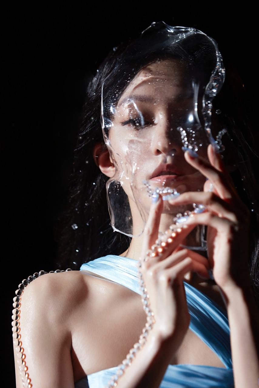 我的成都话说得还可以吗 #张韶涵寓言世界巡回演唱会