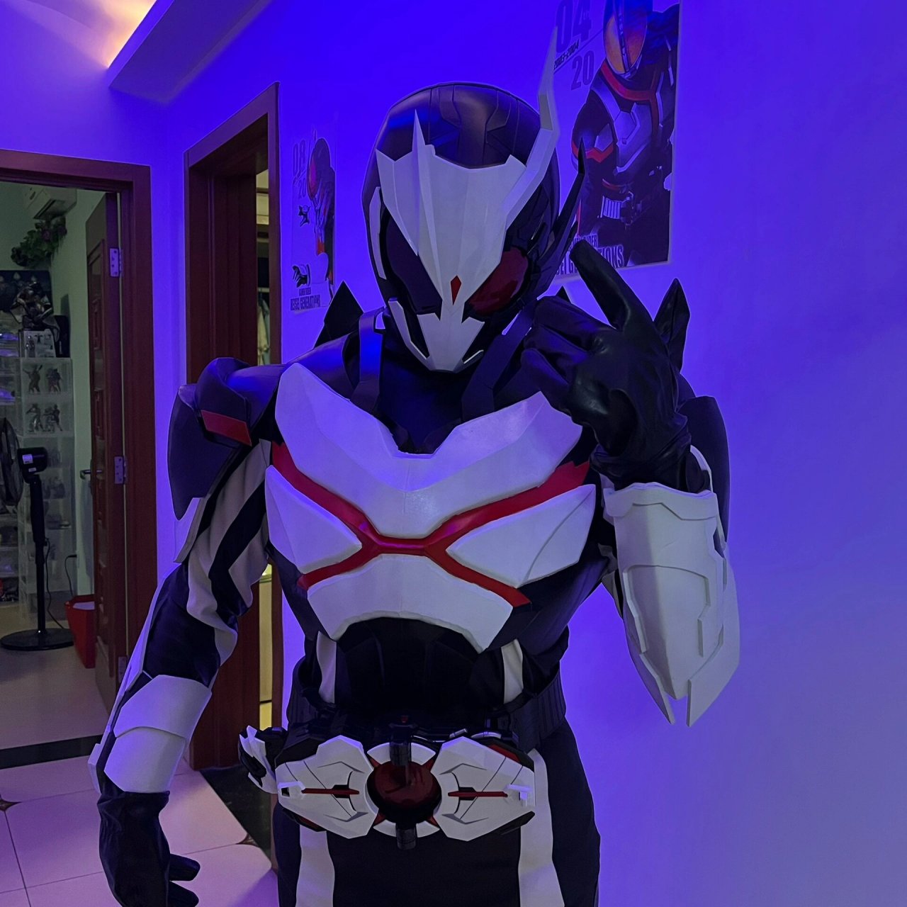 假面骑士亚克皮套试穿 男角色皮套我出刚刚好