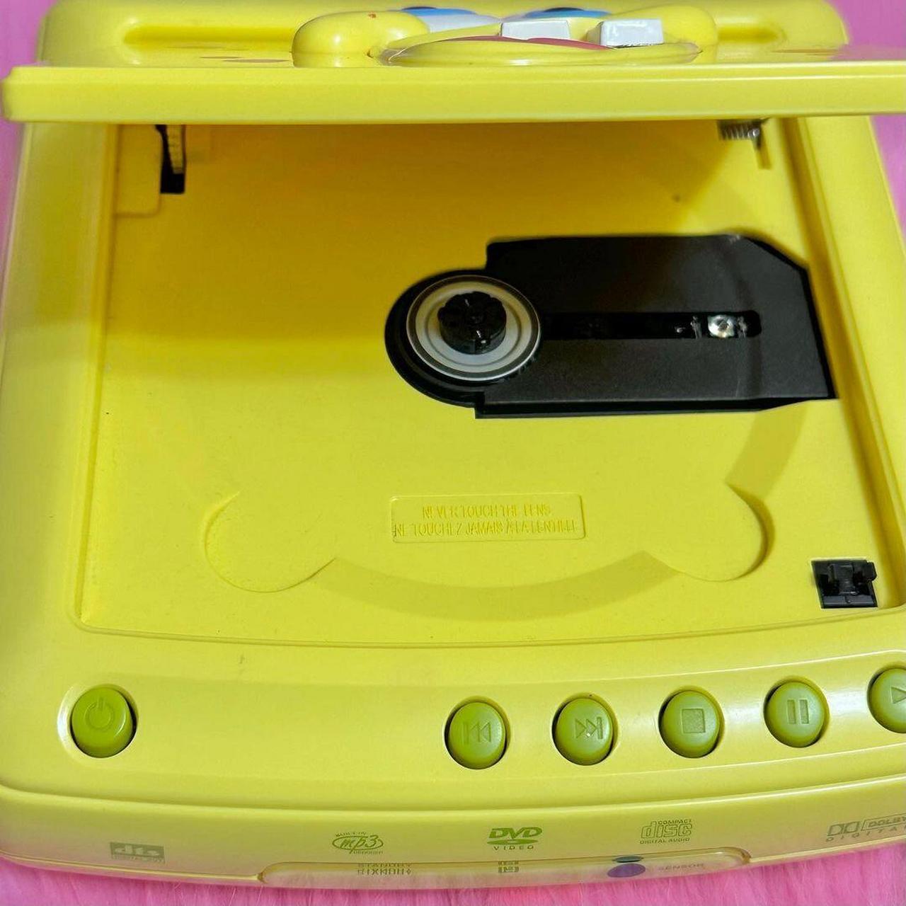 海绵宝宝 dvd播放器 05年出品 dvd播放器 带电视插头 也可以听cd 中古