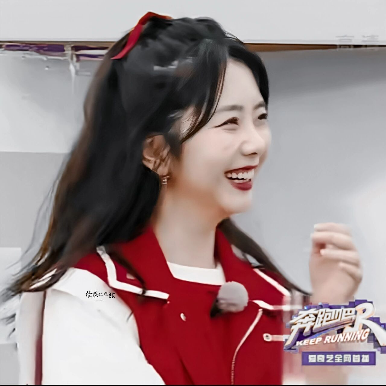 跑男的谭松韵好可爱呀 谭松韵和angela baby两人都是神仙颜值   死党