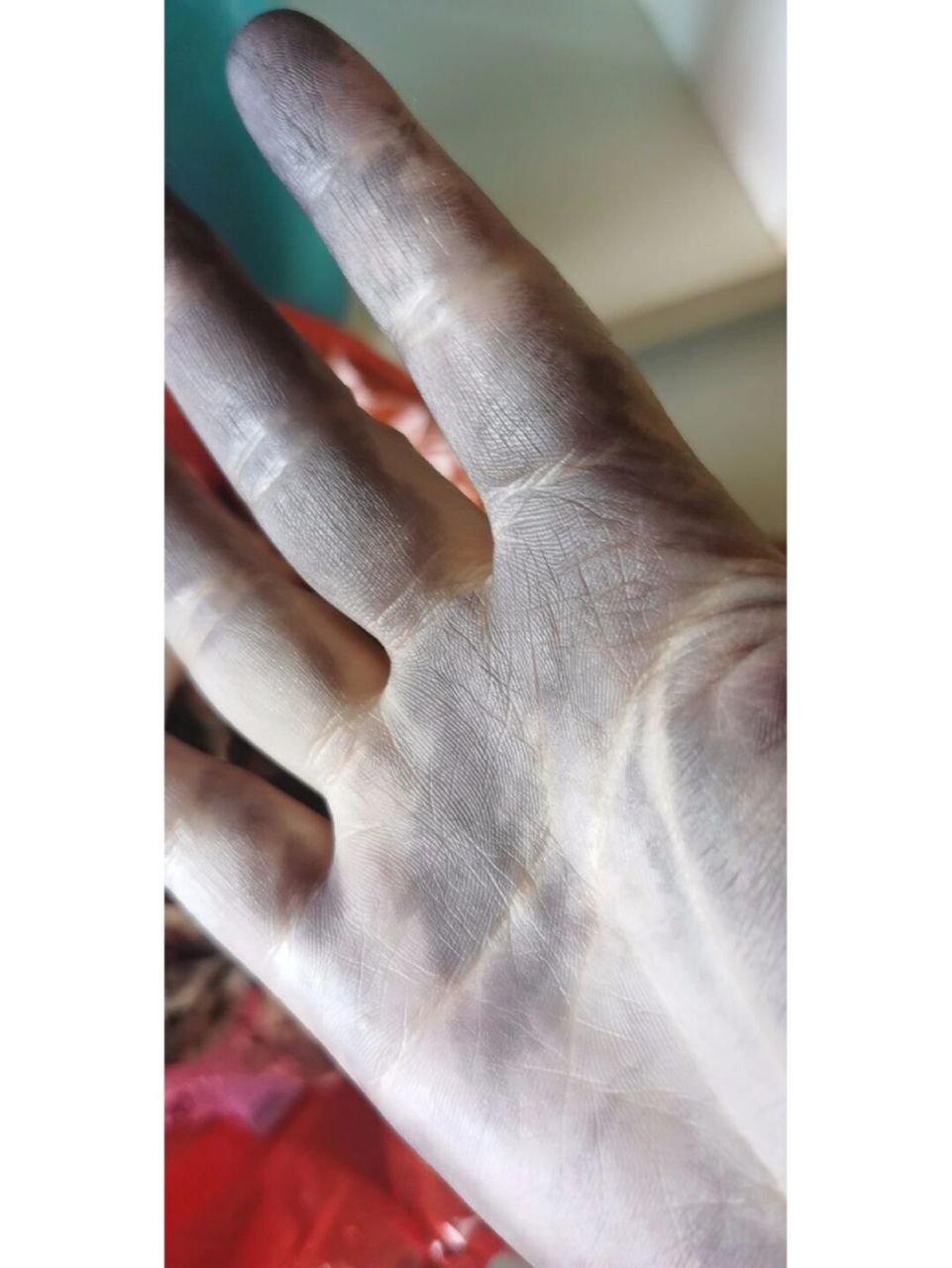 如何去除手上沾的墨水?